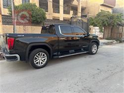 GMC Sierra